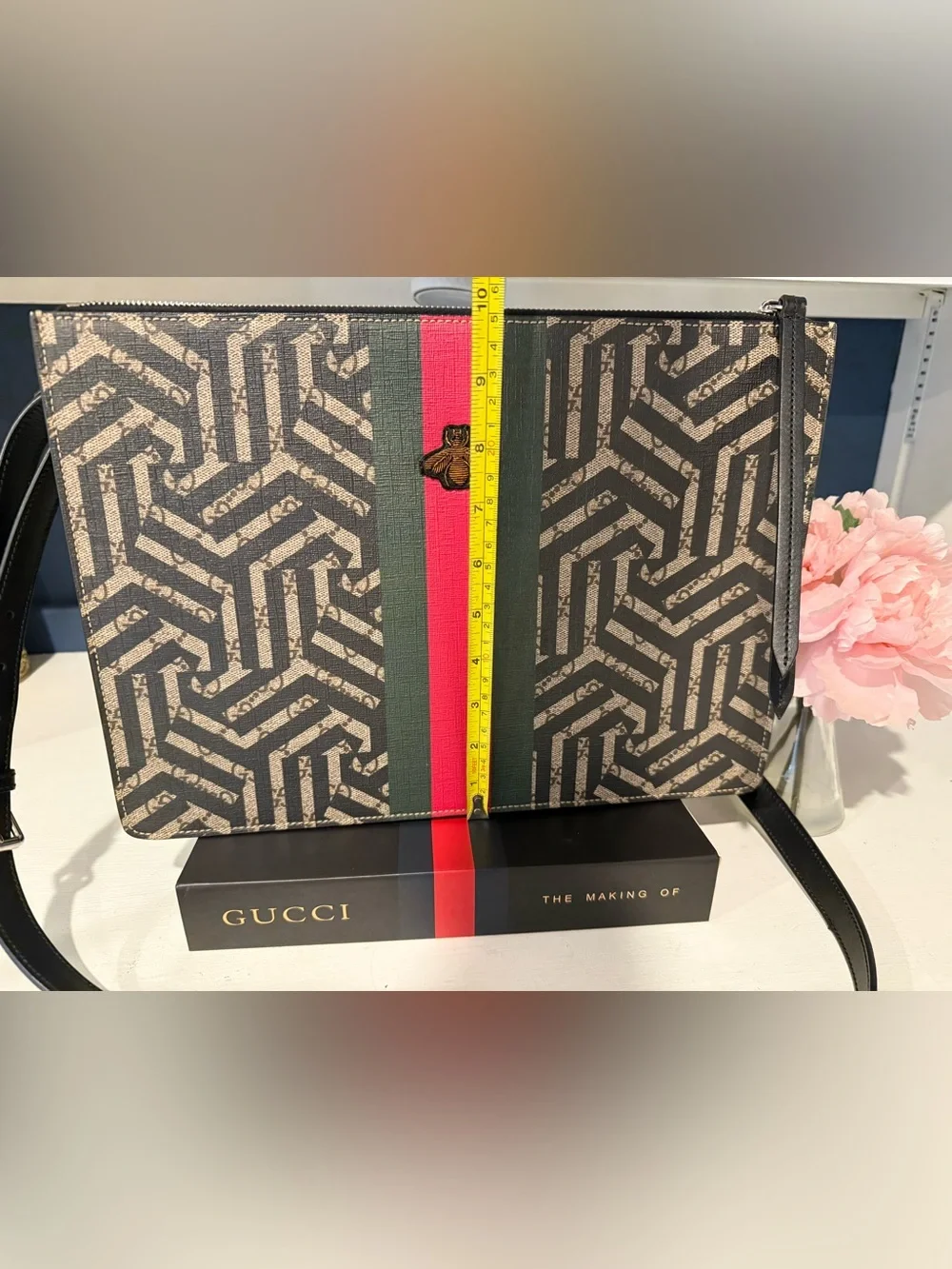 Gucci GG Bee Messenger Bag Unisex